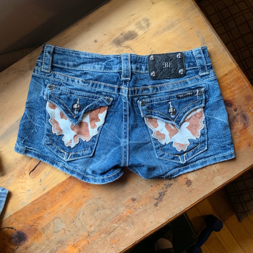 Miss me shorts cow print